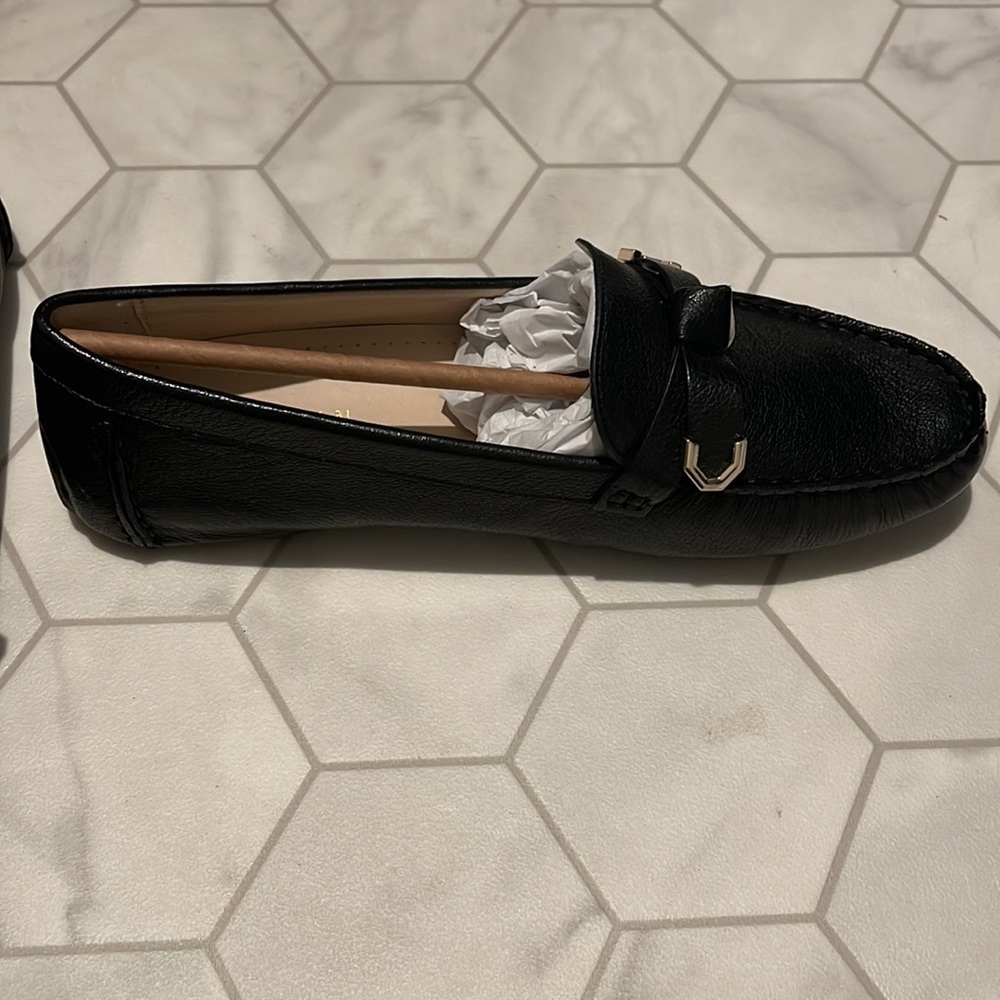 BRAND NEW Cole Haan Evelyn Bow Driver loafers-Black size 9